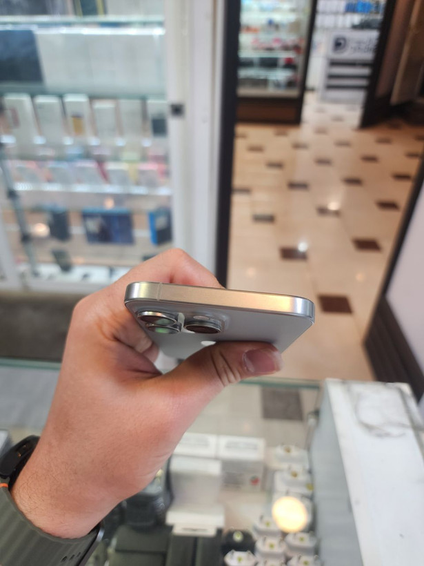 گوشی موبایل آیفون 15 MAX PRO کارکرده با حافظه 256 گیگابایت با رجیستر 90% CHA دوسیم