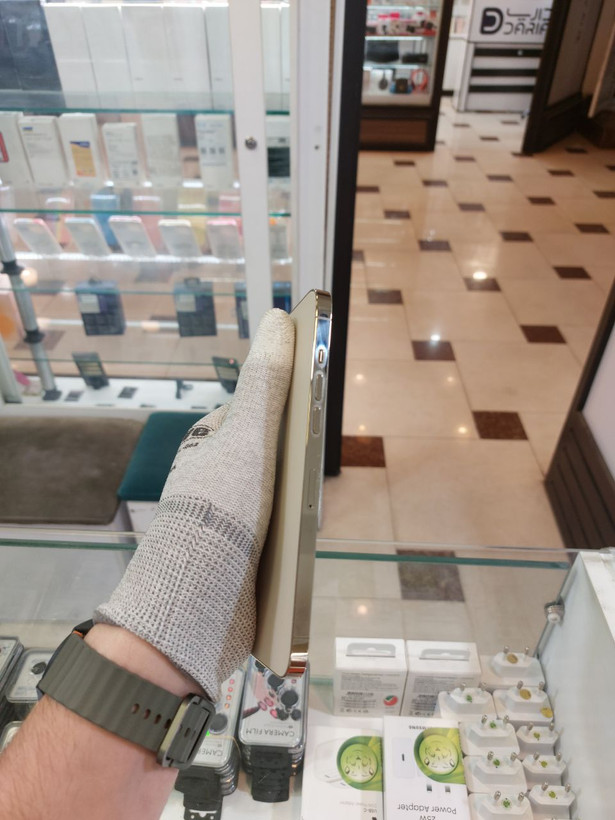 آیفون 12 پرو مکس طلایی 256 گیگ پارت ZAA دوسیم 78%– کارکرده بسیار تمیز با ضمانت ۷ روزه✅️