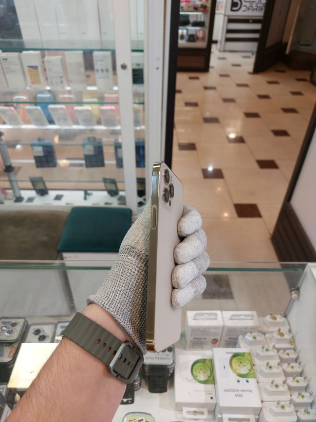 آیفون 12 پرو مکس طلایی 256 گیگ پارت ZAA دوسیم 78%– کارکرده بسیار تمیز با ضمانت ۷ روزه✅️