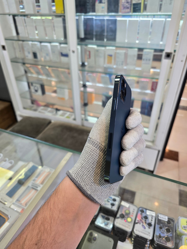 گوشی موبایل اپل iPhone 12 Pro حافظه 256 گیگ آبی پارت نامبر zaa کارکرده | رجیستر شده | سلامت باتری 74% استوک