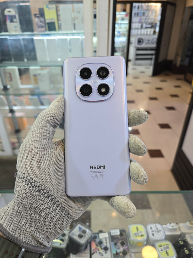 شیائومی Redmi Note 15 ظرفیت 256 گیگ رم 8 گیگ بنفش ۲ هفته کارکرده