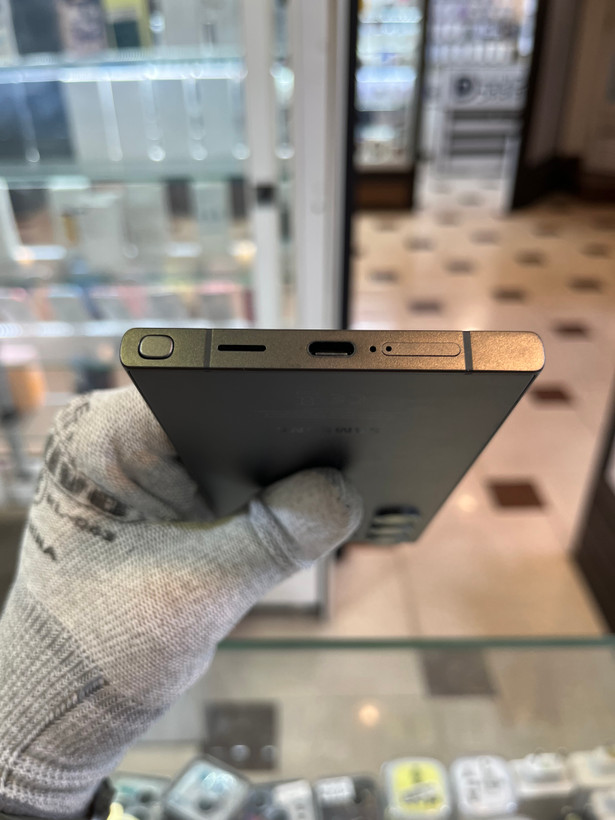گوشی موبایل سامسونگ Galaxy S24 Ultra 256 گیگ رم 12 | مشکی تیتانیوم | کارکرده در حد نو