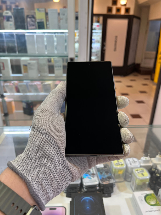 گوشی موبایل سامسونگ Galaxy S24 Ultra 256 گیگ رم 12 | مشکی تیتانیوم | کارکرده در حد نو