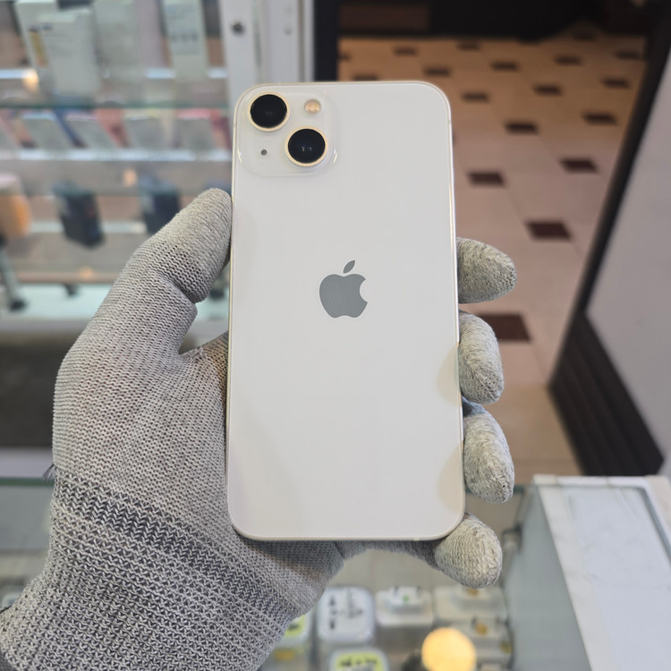 گوشی موبایل آیفون 13 کارکرده با حافظه 128 گیگابایت سفید 76% تمیز در حد دوسیم CH با ضمانت یک هفتهای✅️
