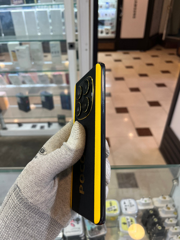 گوشی موبایل شیائومی Poco X7 5G 512GB رم 12 | مشکی | باتری 99٪ | کارکرده در حد نو