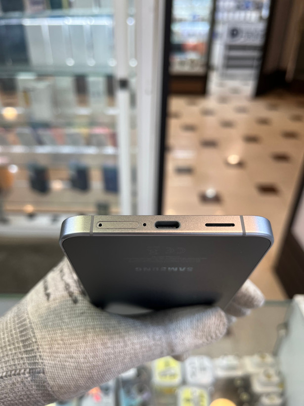گوشی موبایل سامسونگ Galaxy S25 FE 256GB رم 8 | مشکی | کارکرده