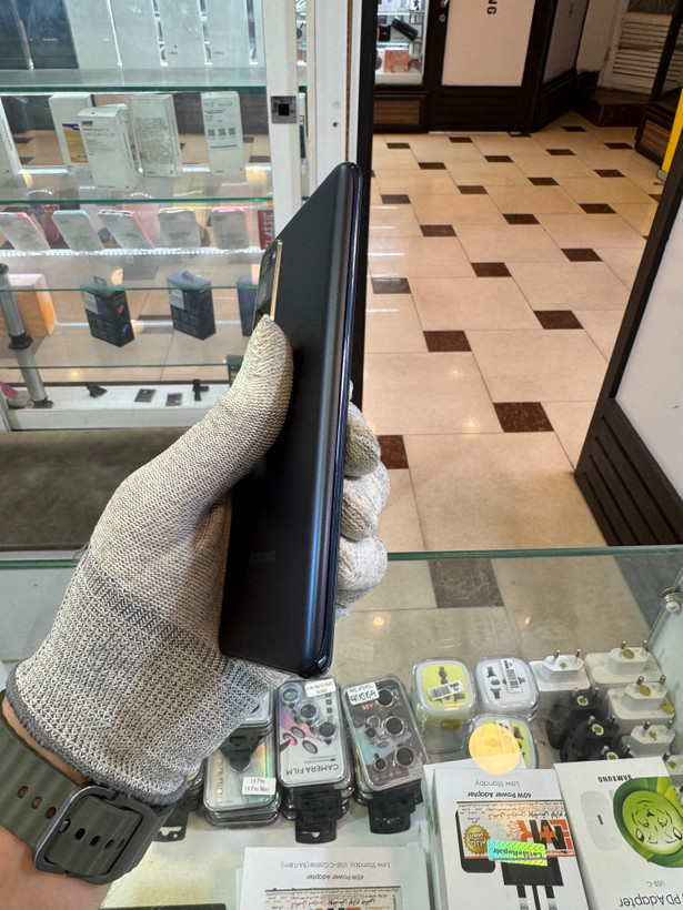 گوشی سامسونگ Galaxy S20 FE کارکرده 128GB رم 6GB مشکی باتری تعویض
