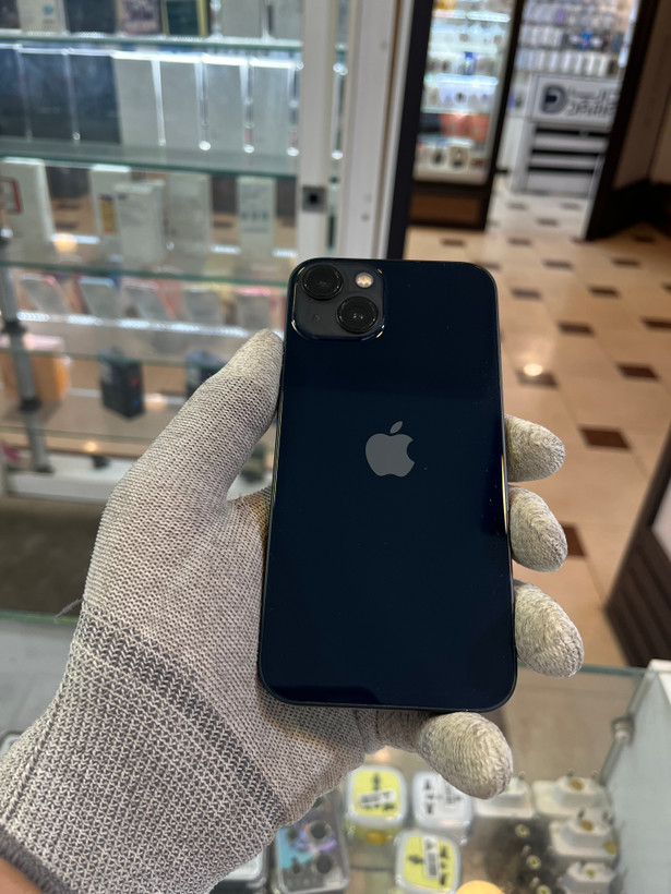 گوشی موبایل آیفون 13 کارکرده با حافظه 256 گیگابایت مشکی %79 کارکرده CH/A